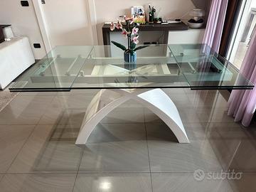 Tavolo Tokyo Tonin vetro allungabile