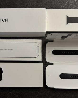 Apple Watch SE   Series 6   44 MM