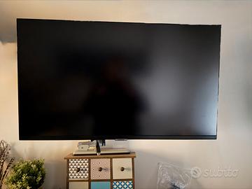 Samsung Smart Monitor M7 32” 4K UHD – Smart TV, Wi