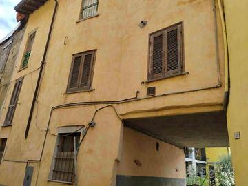 Immobile in asta di 106 m² con 2 locali a Malnate
