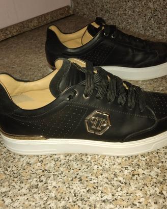 sneekers uomo n.45