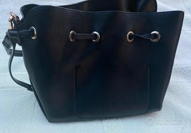 Borsa ecopelle nera a sacchetto Tata