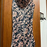 Vestito estivo corto a fantasia rosa e blu