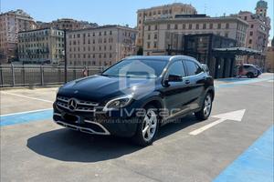 MERCEDES GLA 180 d Premium