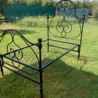 Letto vintage anni ‘60 a una piazza e mezzo