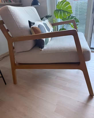 Poltrona legno e tessuto design scandinavo