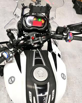 Moto Benelli trk 502x