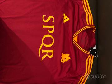 Maglia sportiva