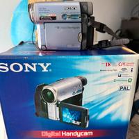 Videocamera portatile Sony usata pochissimo.