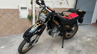 Moto enduro Yamaha XT600 1984