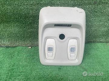 Plafoniera renault clio 2018