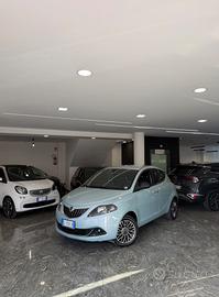 Lancia Ypsilon 1.0 FireFly 5 porte S&S Hybrid