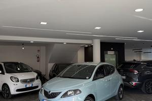 Lancia Ypsilon 1.0 FireFly 5 porte S&S Hybrid