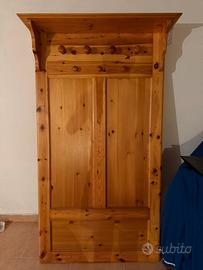 Attaccapanni in legno