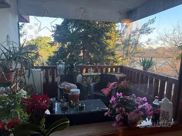 Via PIave/V.le Ungheria tricamere parz. arredato