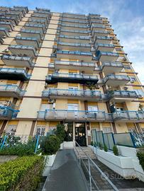 Bivani con Posto Auto - Via Alcide De Gasperi