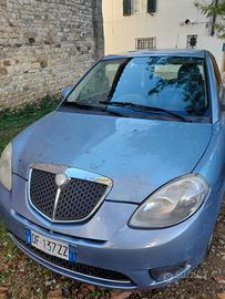Lancia Y