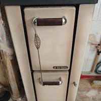 Stufa a legna Dal Zotto