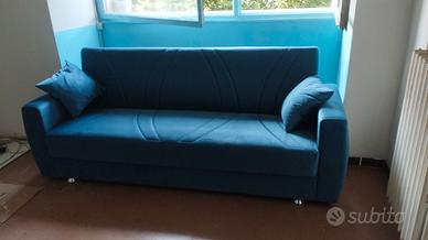 Divano Mondo Convenienza mai usato in garanzia