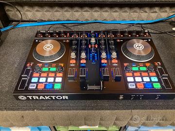 Traktor S4 MKII Native Instruments Consolle DJ