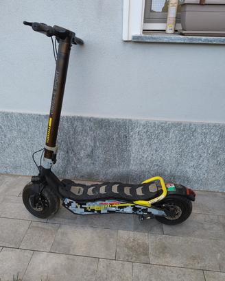 monopattino 