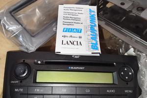 STEREO AUTORADIO FIAT MP3  CON MASCHERINO E CODICE
