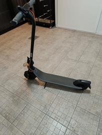 MONOPATTINO ELETTRICO NINEBOT E2 PLUS 
