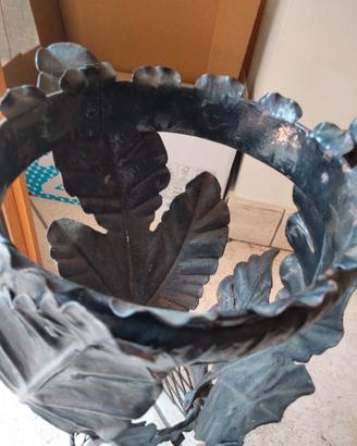 Porta vaso in ferro battuto ( anni 60 )