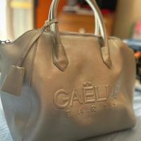 Borsa Gaëlle Paris argento con tracolla e dust bag