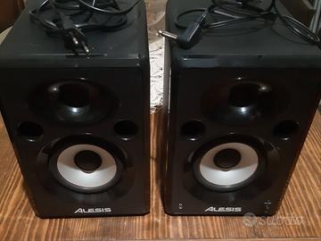 Casse audio dj alesis per strumenti musicali mixer