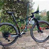 BICI FRONT SCOTT SCALE 930 CARBONIO T L 29”XT FOX