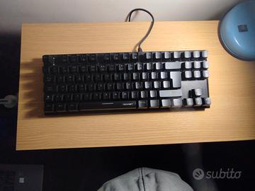 tastiera RGB della TECKNET  solo per PC . LEGGERE
