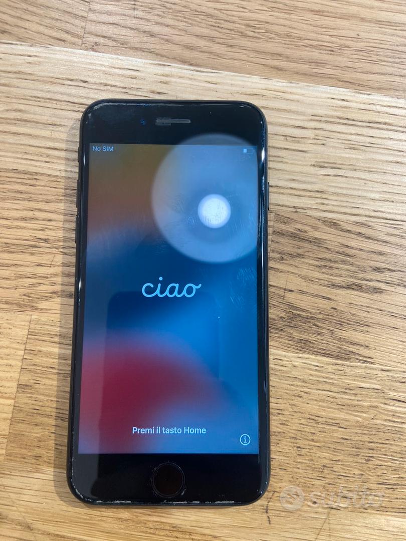 Iphone 7 nero perfetto ma con difetto leggi Telefonia In vendita a