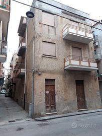 Palazzina da ristrutturare