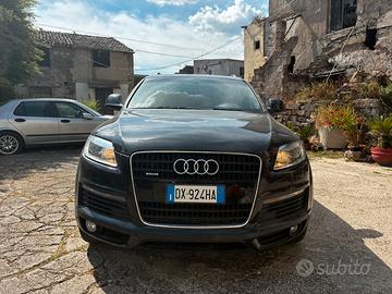 Q7 4matic