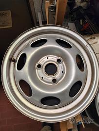 cerchi in ferro smart 451