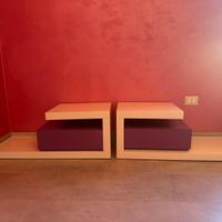 Coppia di comodini moderni
