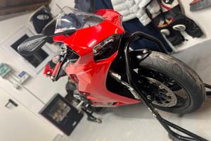 Ducati Panigale 899