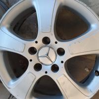 cerchi in lega leggera  da 16" classe a e b merced