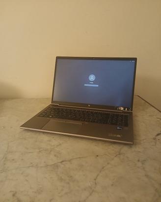 HP ZBook Firefly 15, Intel I7, 32gb Ram, 4gb VRAM