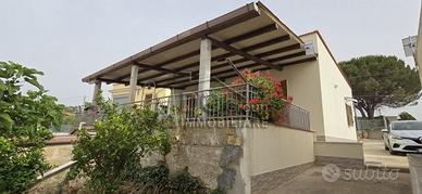 VILLETTA UNIFAMILIARE ZONA SALA PANORAMA