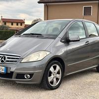 MERCEDESClasse A 160 (W-C169) - 2011 NOEPATENTATI
