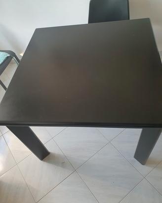 Tavolo da pranzo estensibile