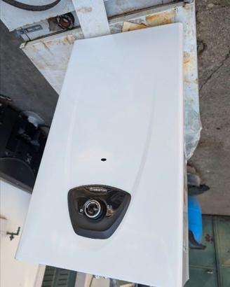 Scaldabagno Gas Ariston FAST EVO X 11L