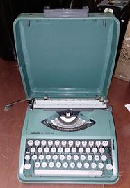 MACCHINA DA SCRIVERE OLIVETTI LETTERA 82 PERFETTA