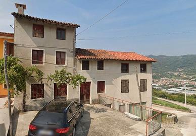 Rustico di ampie dimensioni