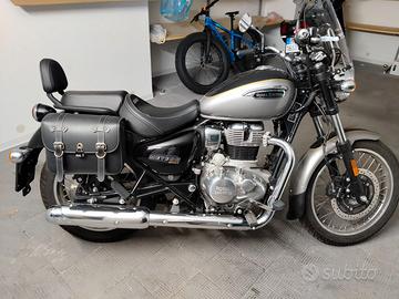 Royal Enfield Meteor 350 Aurora Black