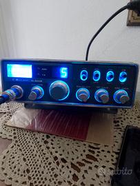 Radio. Cb. Midland. 48.   N,2