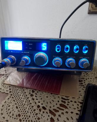 Radio. Cb. Midland. 48.   N,2