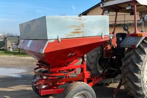 attrezzatura agricola